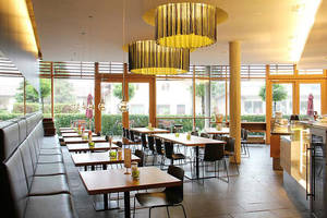 Bild 1 - Cafe und Restaurant Leo's im Werkhaus