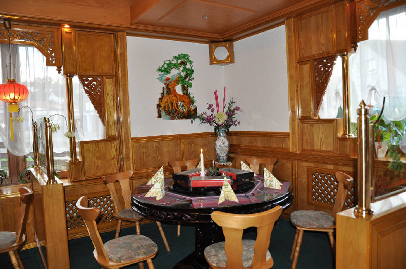China Restaurant Am Schloss Geislingen Restaurant C Toubiz Gastronomie Restaurants Hutten Gasthofe Straussi